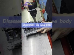 Disassemblare il corpo della valvola