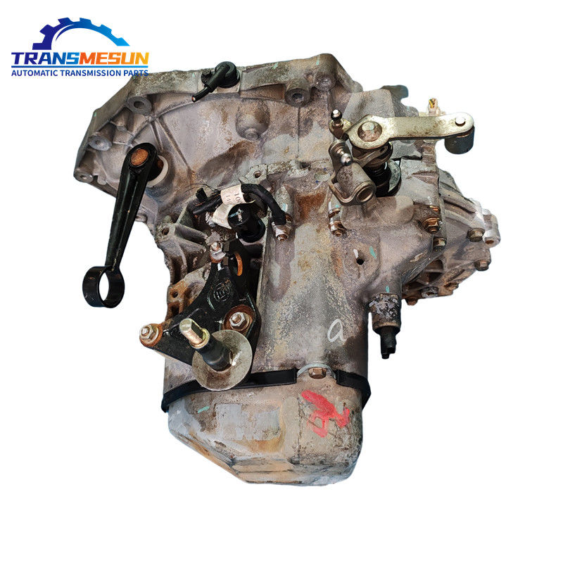 Utilizzato MA5 5 velocità trasmissione manuale assemblaggio 3201011 3201022 3201024 3201025 per DONGFENG FENGSHEN 2013-2016 A30 S30 A60 1.5L