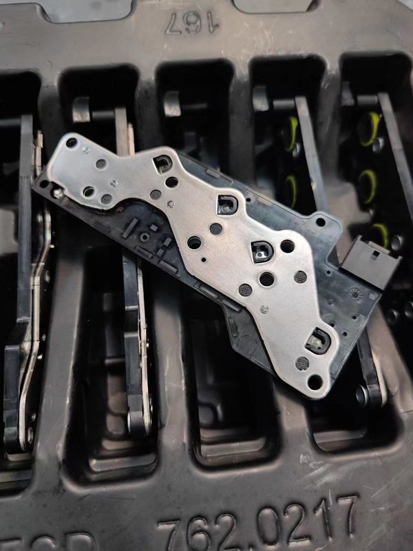 nuovo GA6F21AW TF-72SC sensore di pressione del cambio a 6 velocità interruttore di pressione dell'olio per BMW Serie 1 F52 1.2T 2016-2023