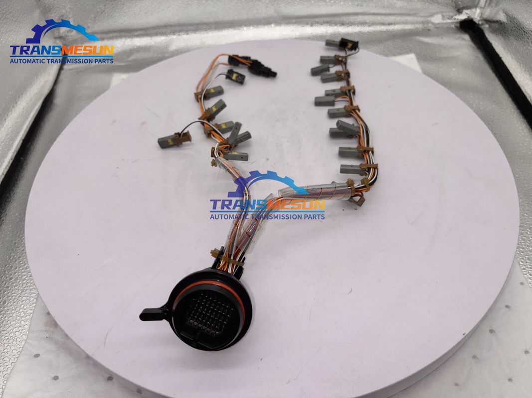 GA8G45AW Cablaggio del corpo valvola della trasmissione automatica 24007936442 per BMW X1 F48 con versione sensore doppia temperatura olio
